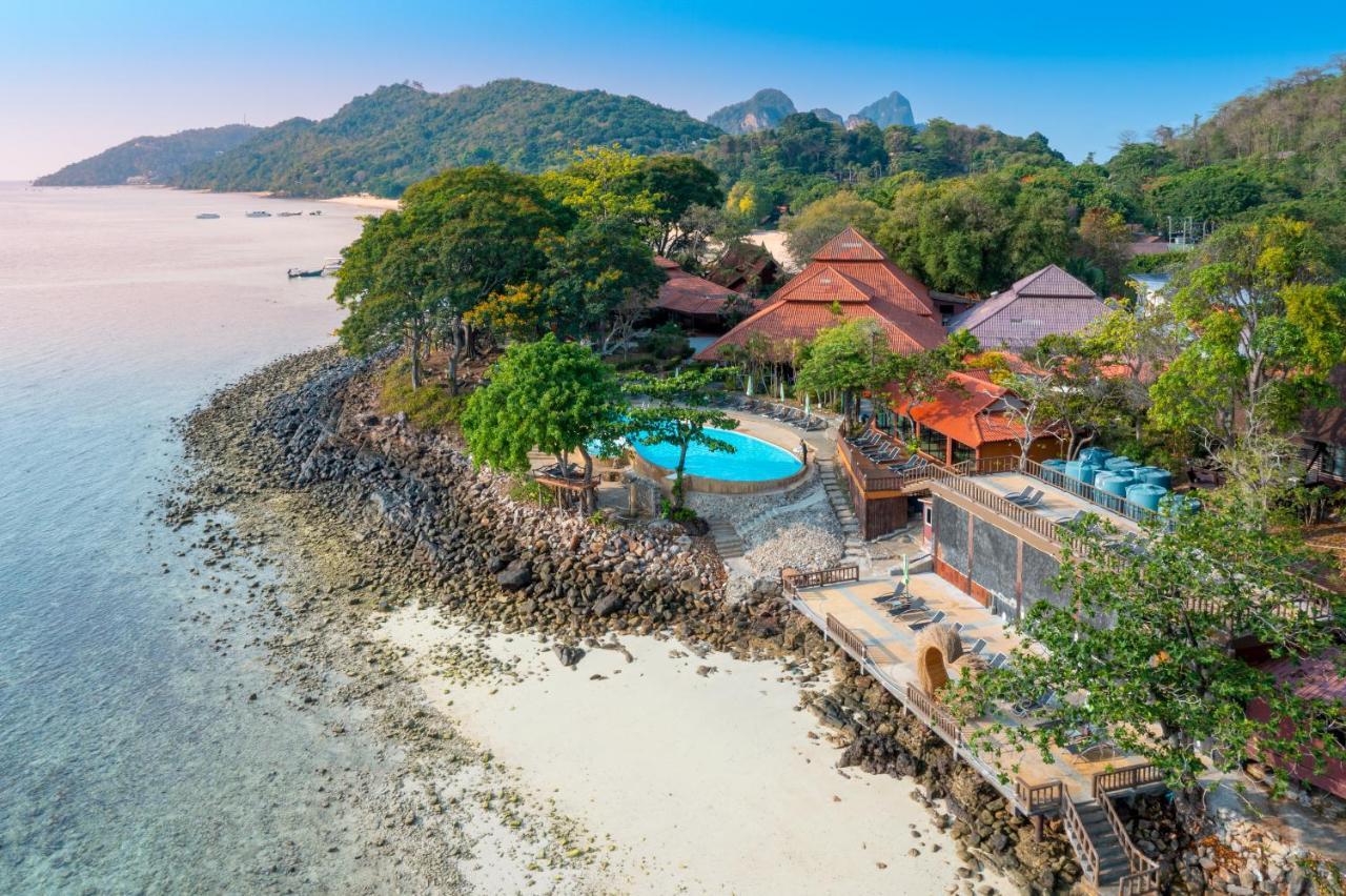 Phi Phi Natural Resort Exterior photo